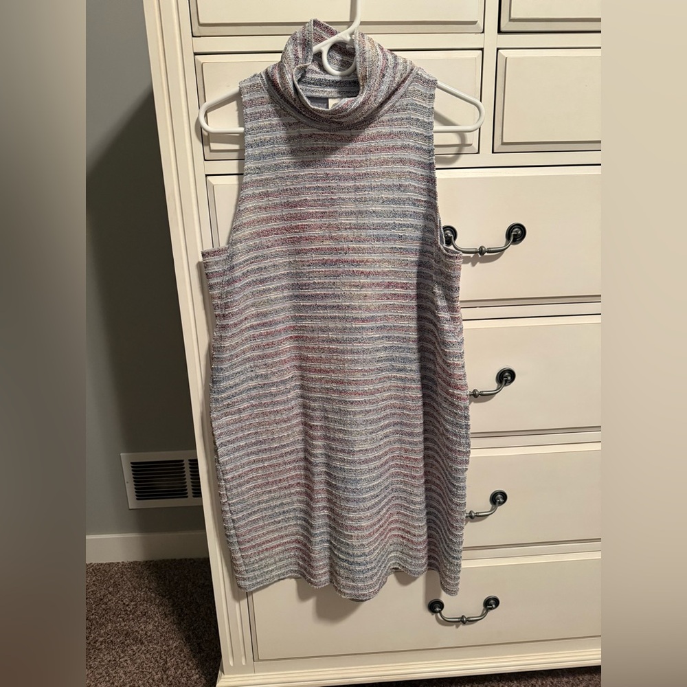 Dress from anthology, hardly worn, in great condition.